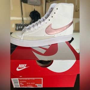 Nike Blazer mid Brand new in box